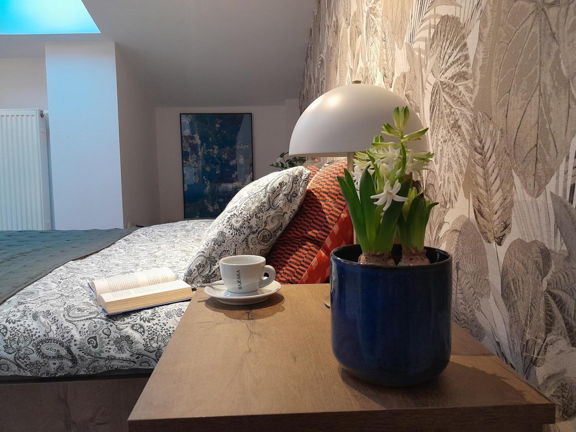 Old Town Premium Apartment Kazimierz - Synagogue View Krakow Bagian luar foto